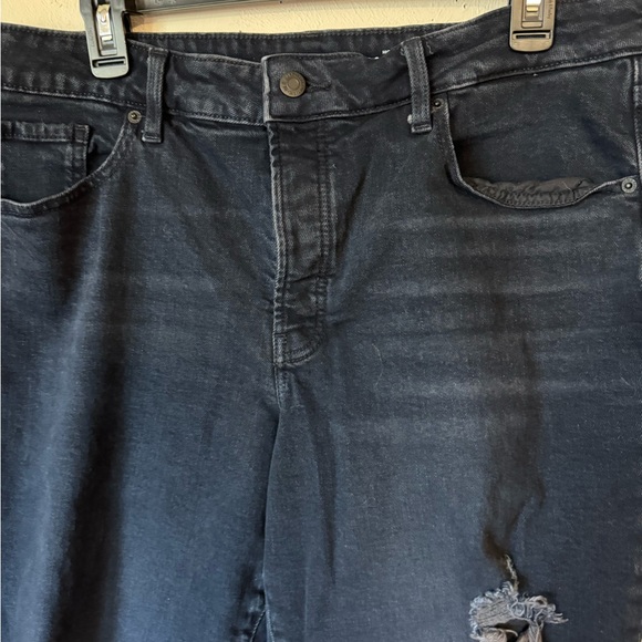 ❤️* OLD NAVY BLACK DISTRESSED JEANS SECRET SLIMMING PANEL   SIZE: 16 - Picture 2 of 8